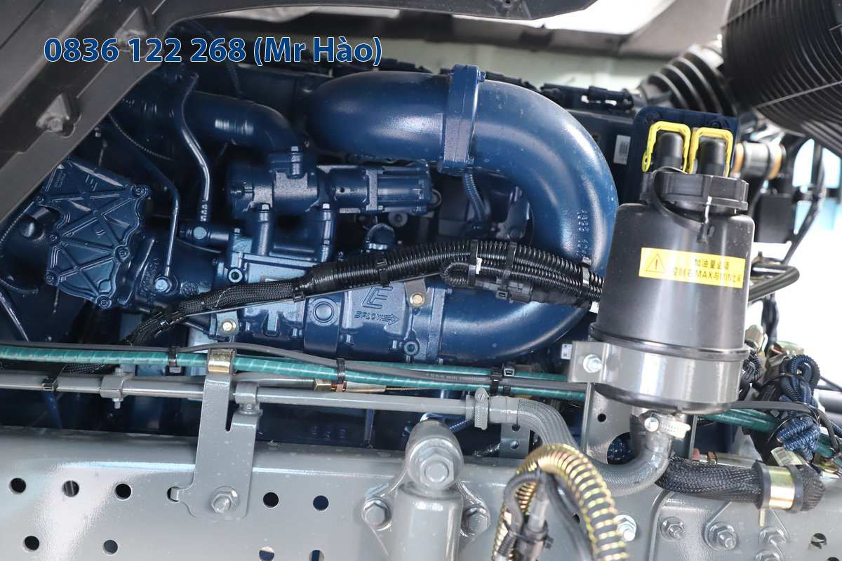 Động Cơ Xe Đầu Kéo Howo TX7-N 530 HP Chạy Khí LNG