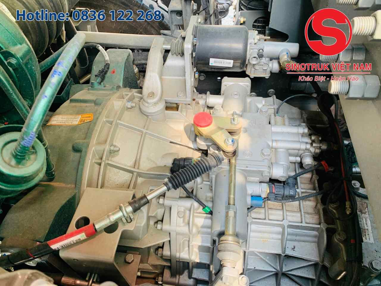 xe-ben-howo-4-chan-v7g-380-hp-thung-u-duc-6