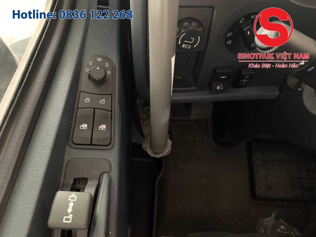 Kính Chỉnh Điện Xe Đầu Kéo Howo Sitrak T7H 440 Hp Cầu Láp