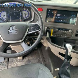 XE TẢI HOWO MAX 3 CHÂN