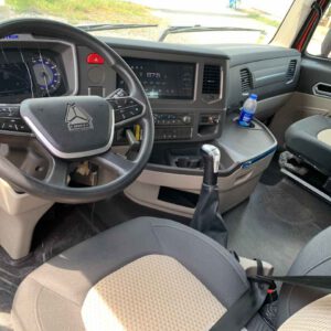 XE TẢI HOWO MAX 4 CHÂN 8X4